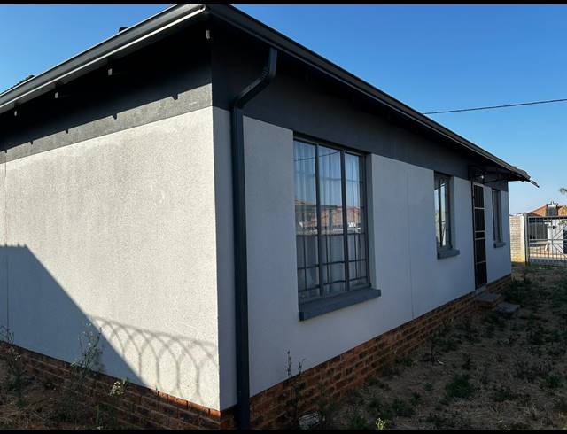 3 BEDROOM FREEHOLD FOR SALE IN MAMELODI EAST